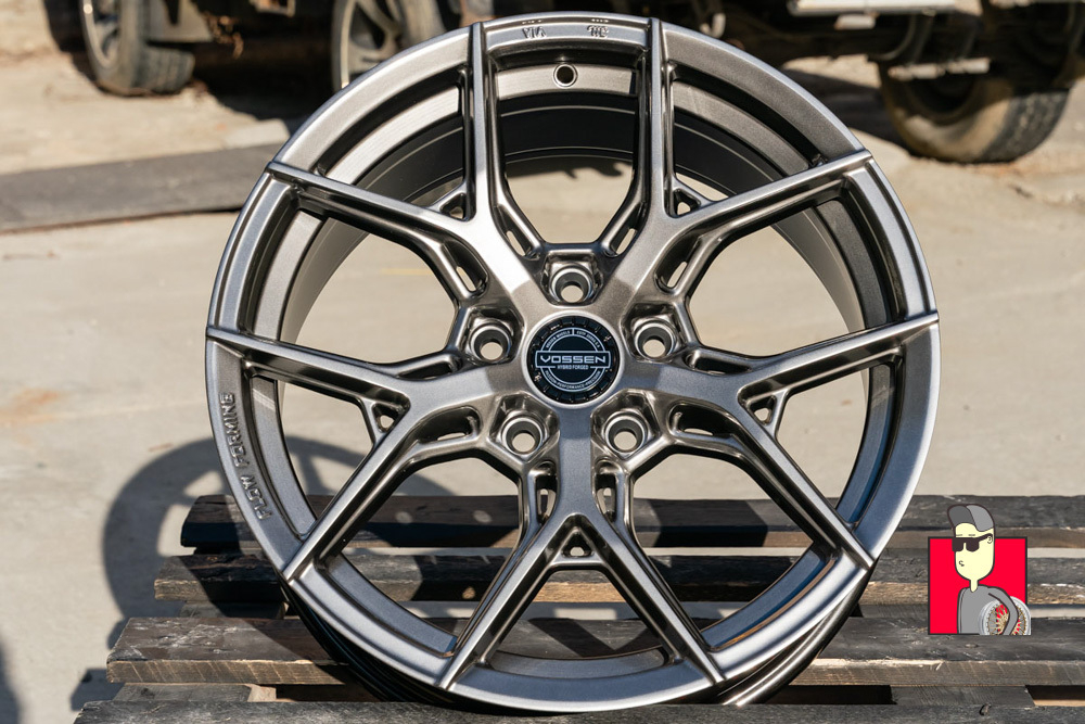 Комплект дисков Vossen HF-5 17x7.5 et35 5x114.3
