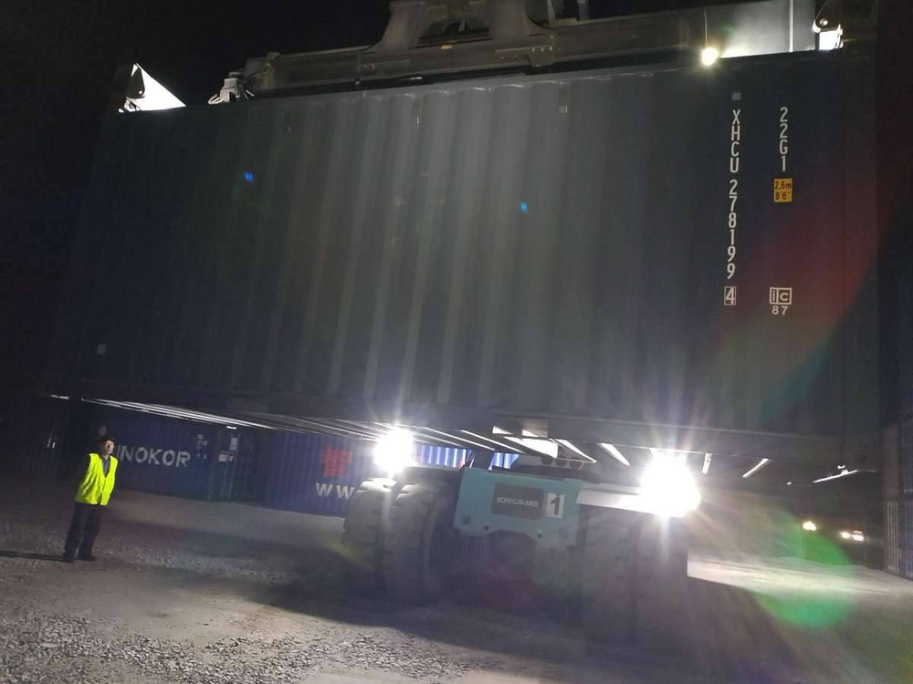 Контейнер 20 футов № XHCU2781994