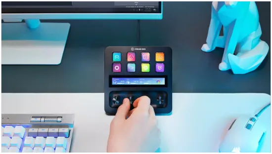 Контроллер для стриминга Elgato Stream Deck Plus