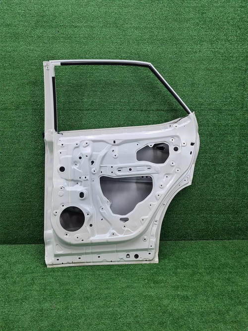 Дверь задняя правая Lexus RX 4 (2015-2022)