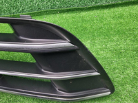 Решетка бампера правая Audi Q5 2 80A 17-20 S-line