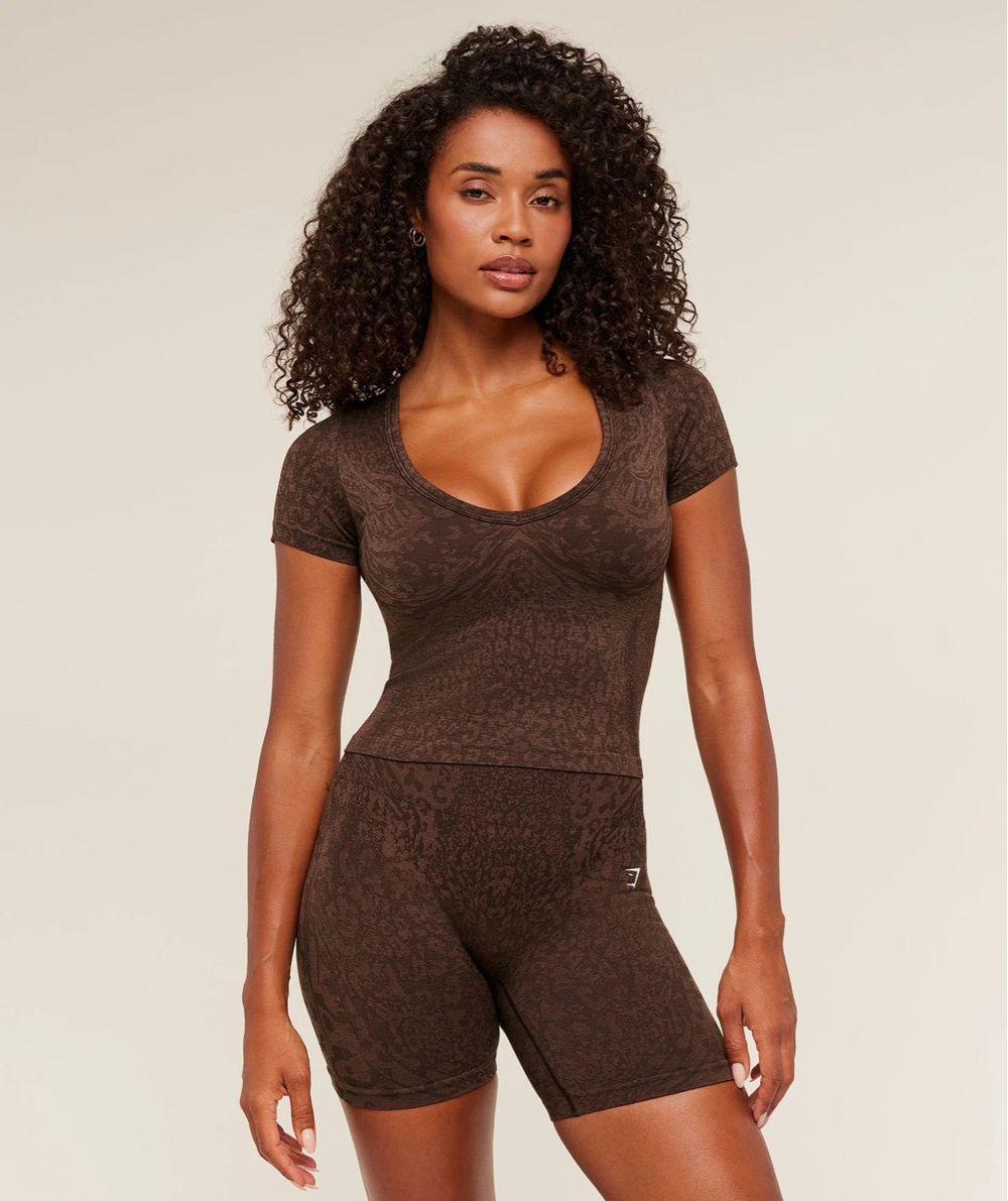 Футболка GYMSHARK Adapt Animal X Whitney Short Sleeve Brown