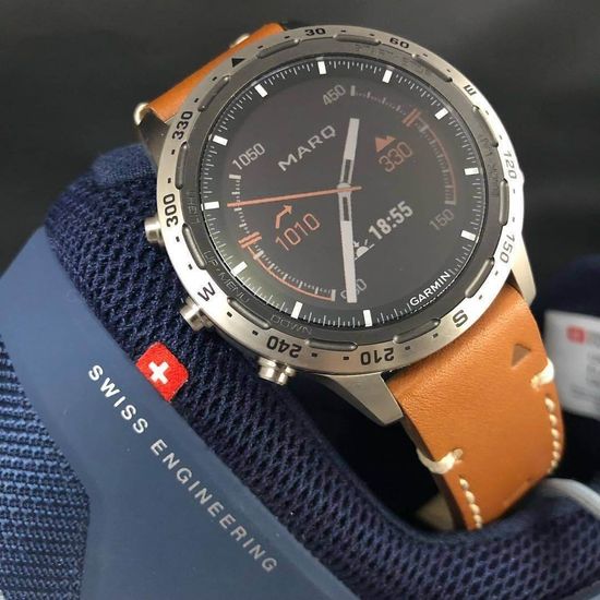 Люксовые мультиспортивные часы Garmin MARQ Adventurer (010-02006-27)