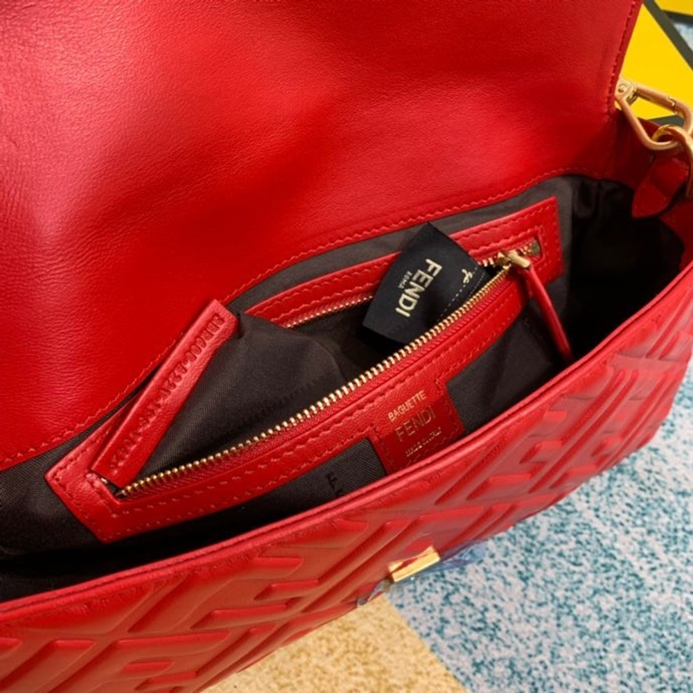 Fendi Baguette 27 cm