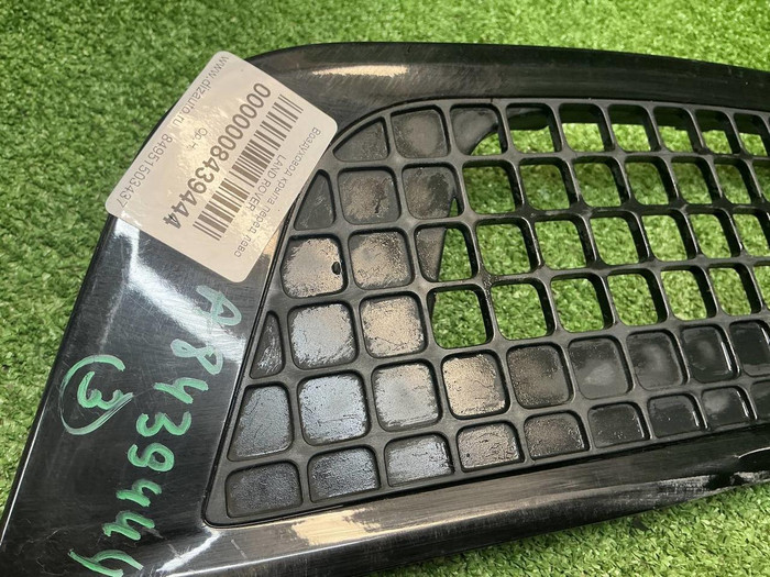 Накладка крыла левая LR Defender 2 L663 (19-нв)