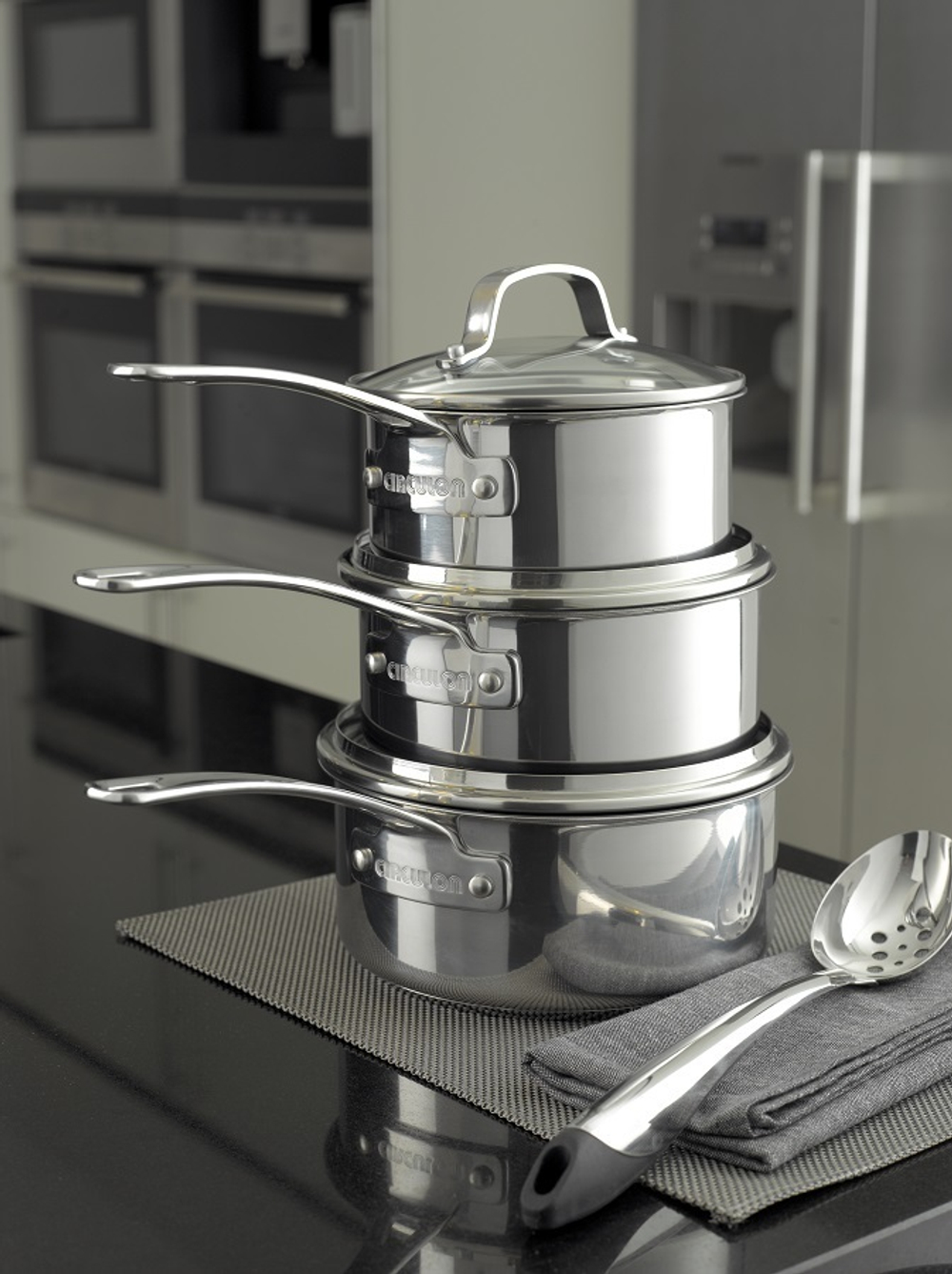 Сотейник с крышкой genesis, 1,9 л