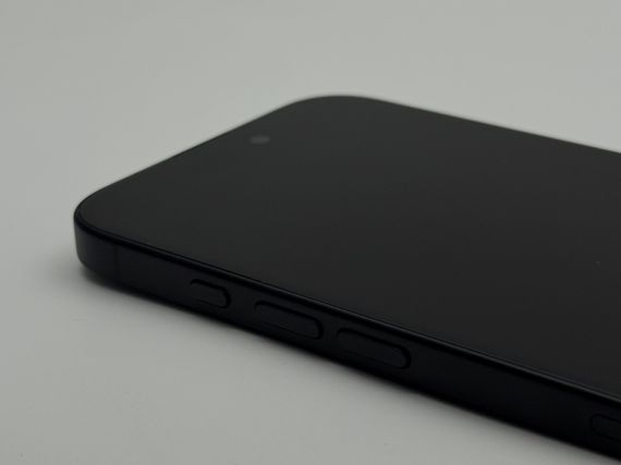 iPhone 16 256GB Black