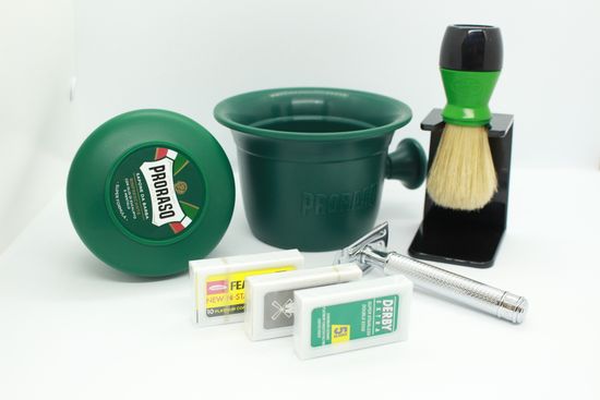 Базовый набор для бритья т-образной бритвой