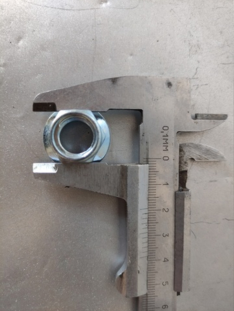 гайка заднего колеса на скутер 2Т ключ 19 М14