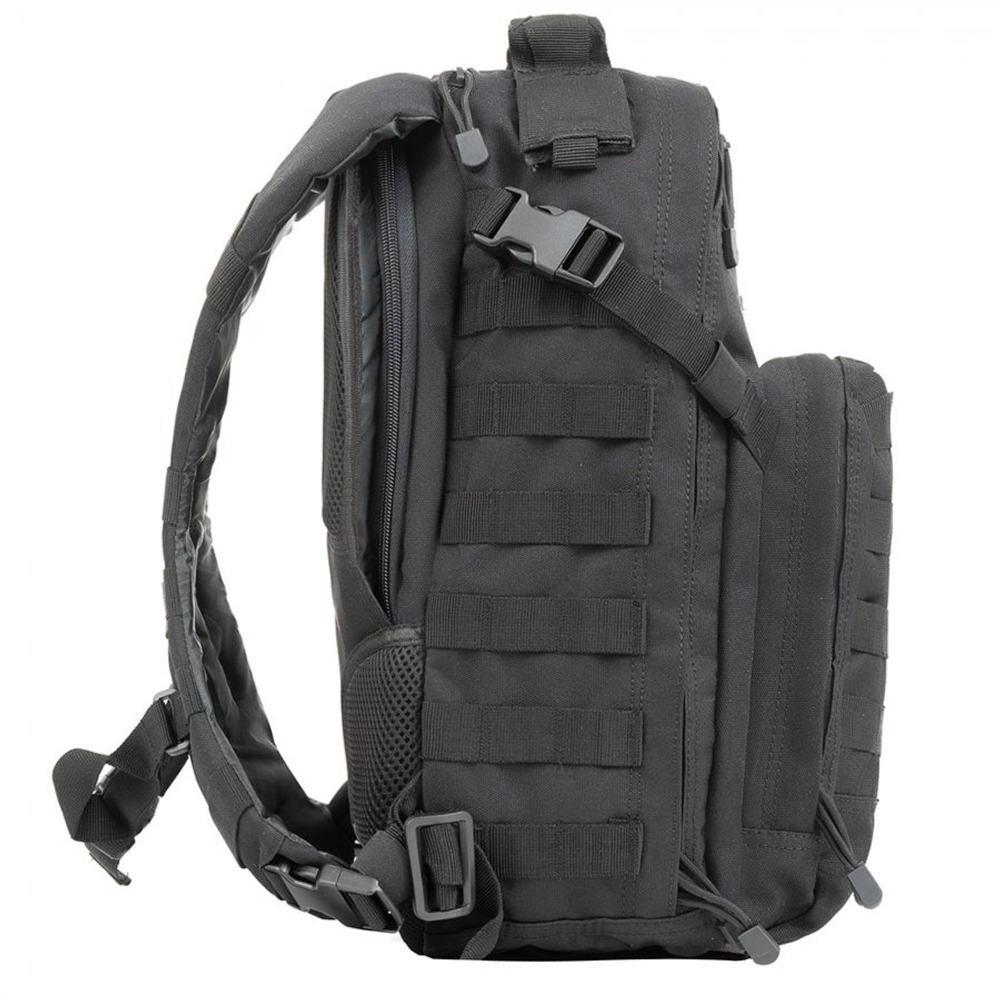 Рюкзак Tramp   Commander 18 л.,  артикул TRP-048, цвет Черный
