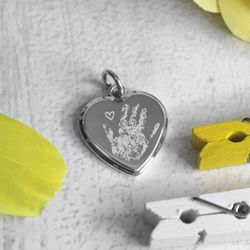 Серебряный кулон подвеска сердце с отпечатком ладошки на заказ