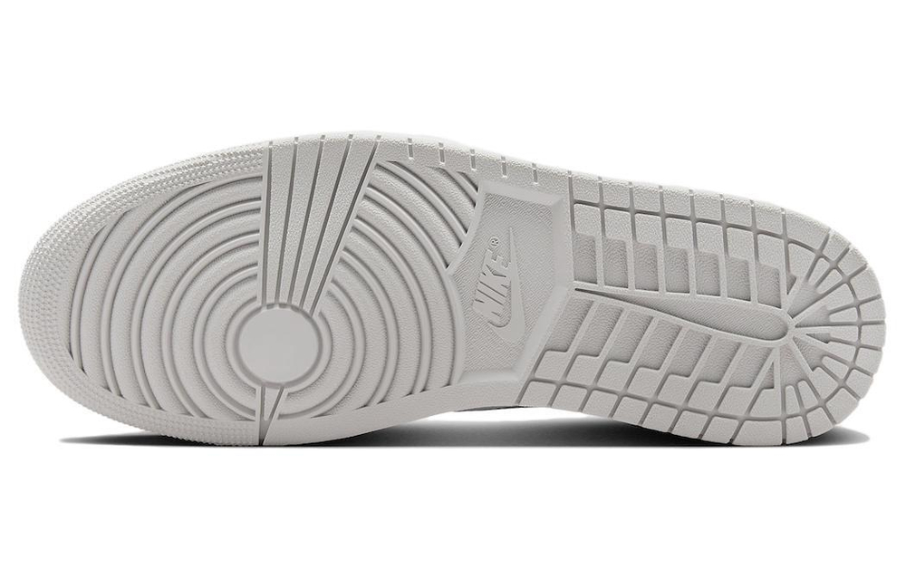 Кроссовки Jordan Air Jordan 1 Low Og Metallic Silver
