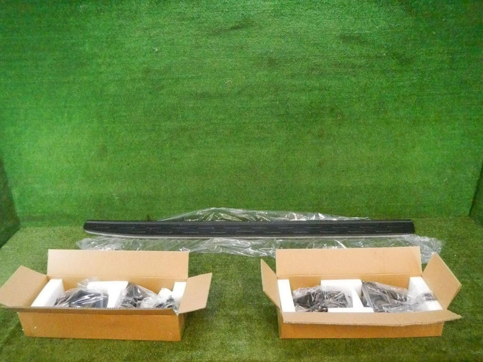 Подножка левая Land-Rover Discovery 5 (2016-н.в.)