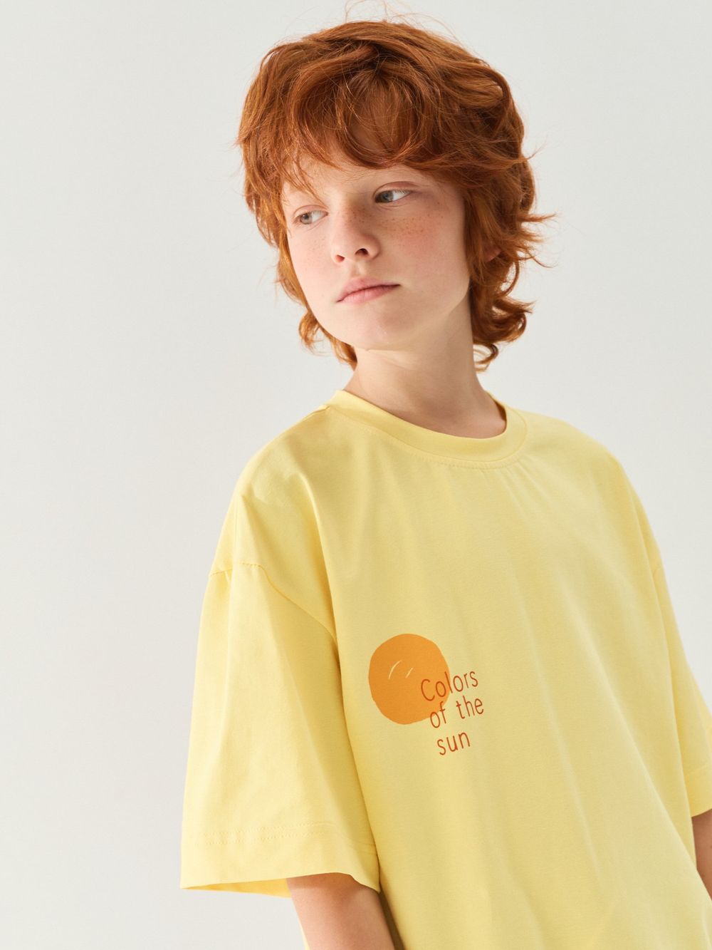 Футболка оверсайз "Нарцисс" с принтом 7+