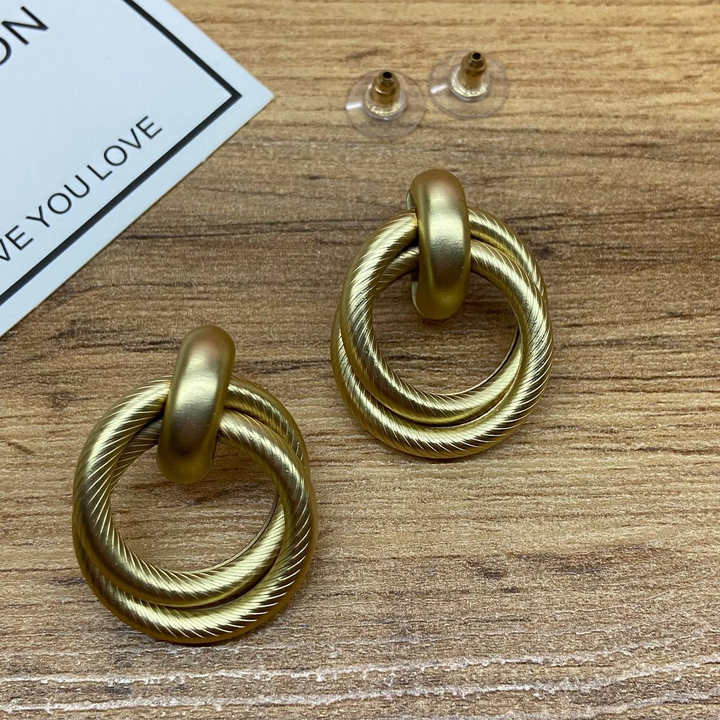 Серьги Fashion кольца 2 в 1 ребристый цвет золотистый желтый матовый 2,5х3,5 см