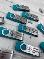 Именная Флешка TWIST 32Gb