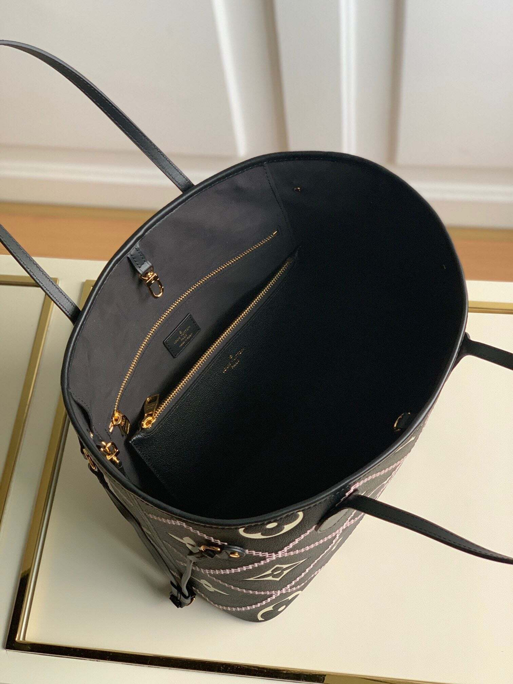 Louis Vuitton Neverfull MM
