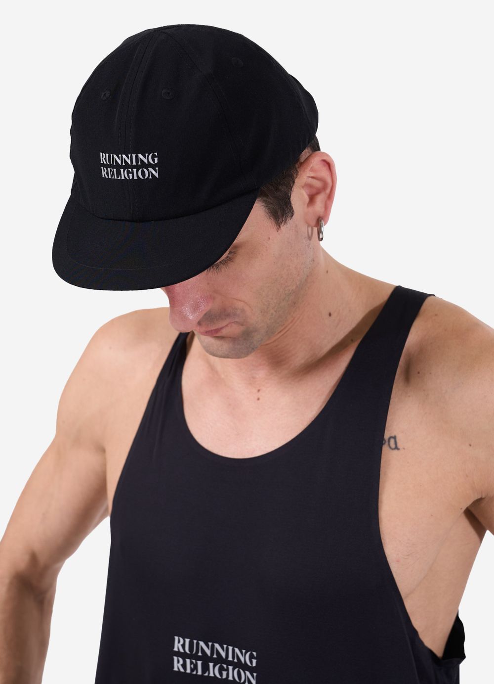 Кепка Running Religion Daily Reflective черная