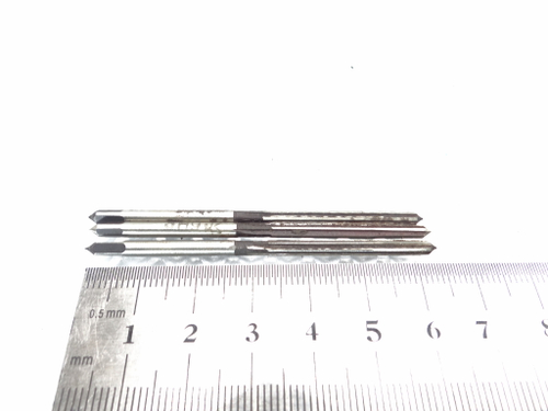 Развертка ручная прямая 3мм №2 9ХС ц/х