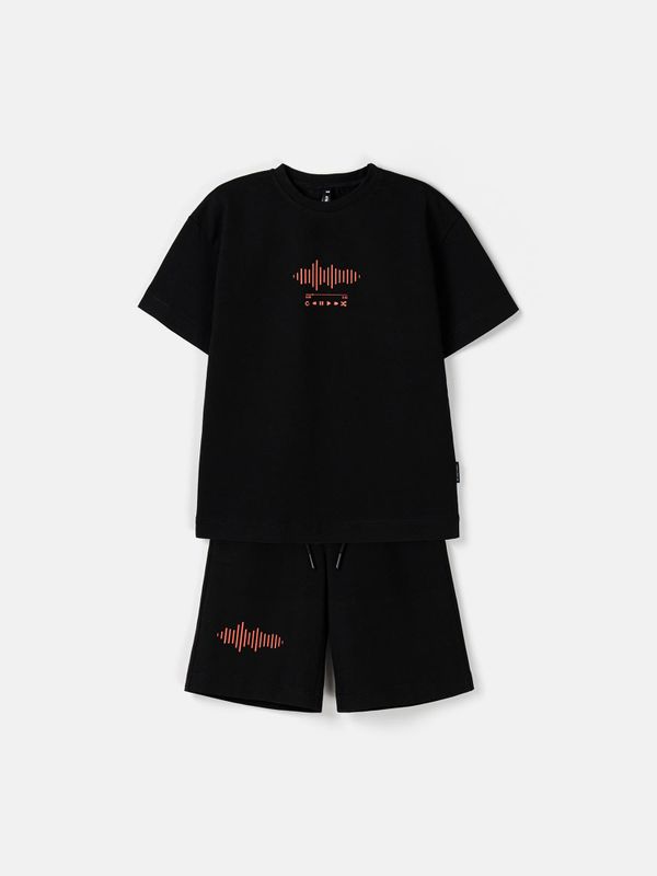 Комплект футболка и шорты 