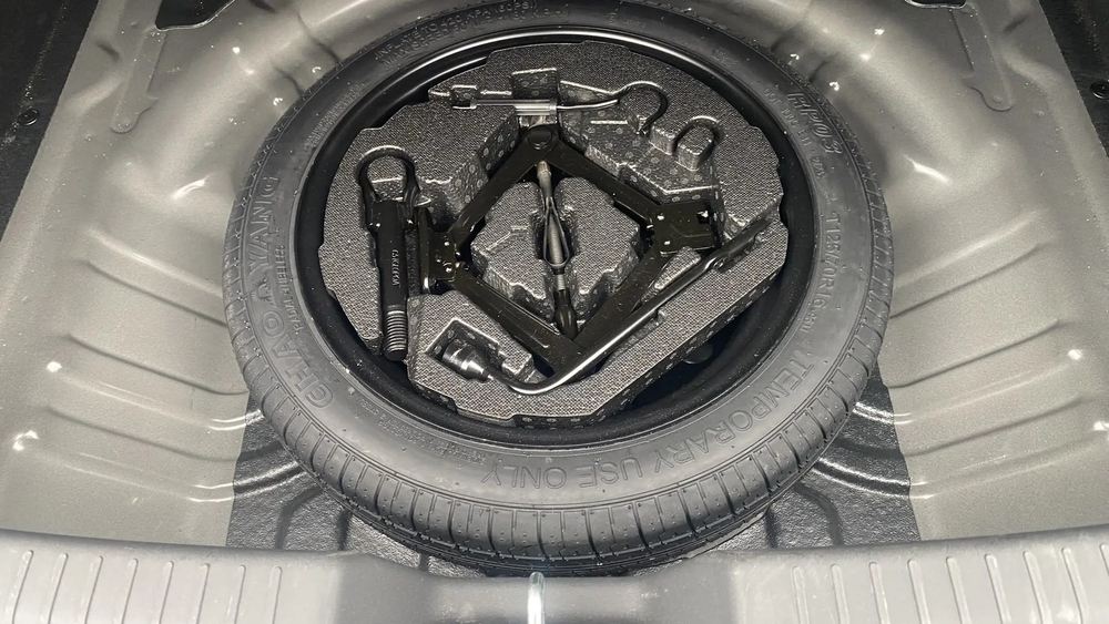 Changan UNI-V 1.5 AT DLX
