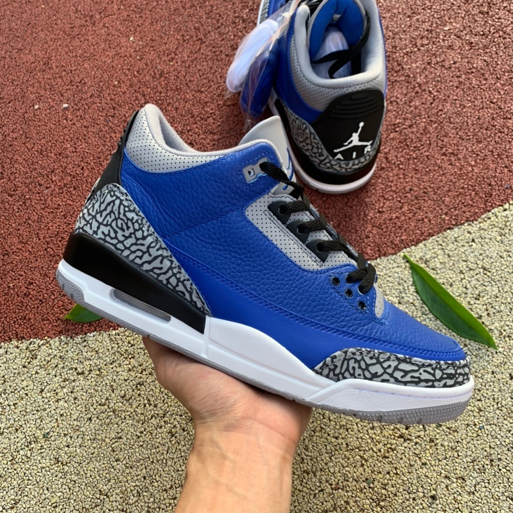 Air Jordan 3 "VARSITY ROYAL"