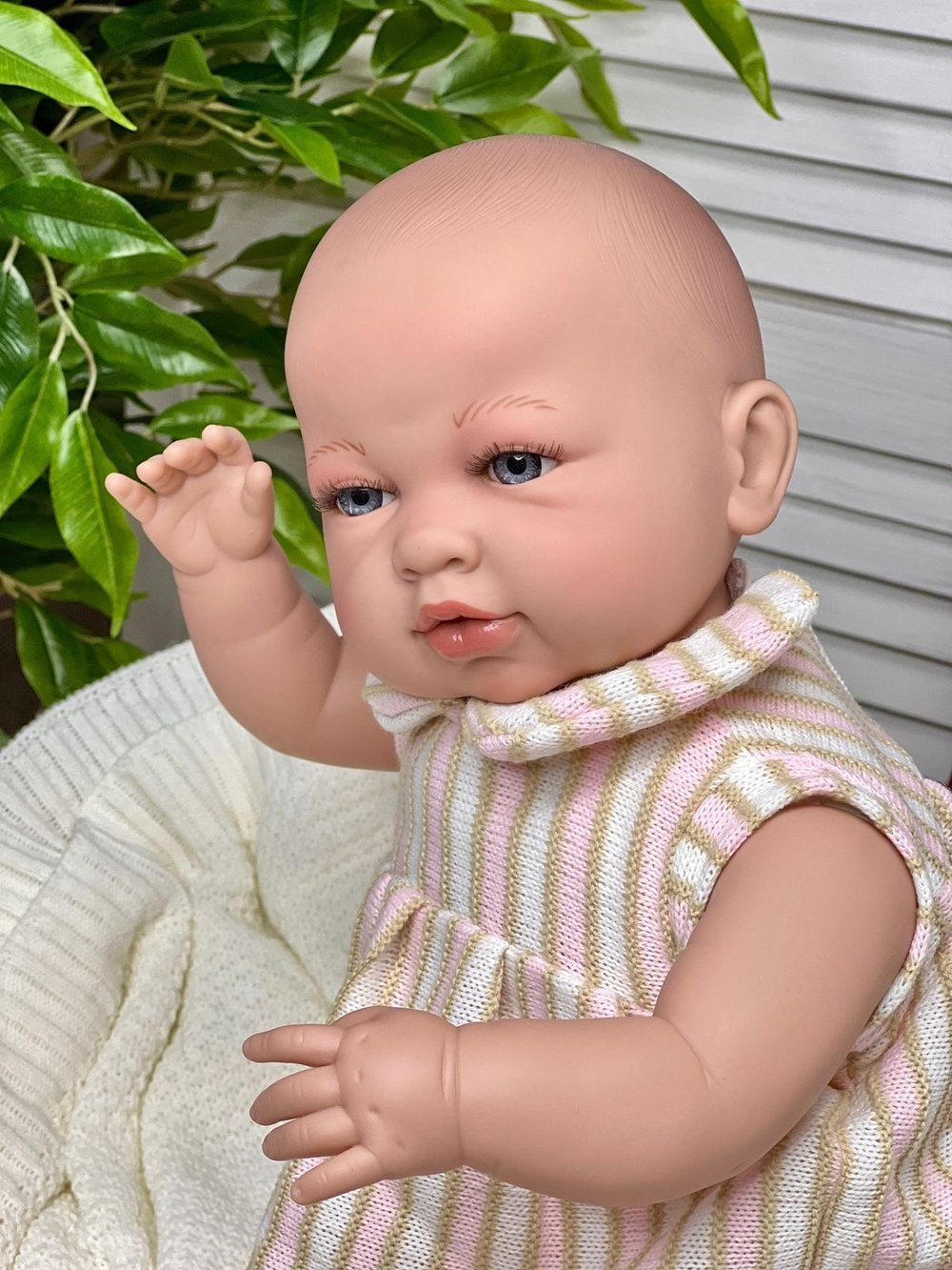 Кукла Berbesa мягконабивная 50см SARA (5201K)