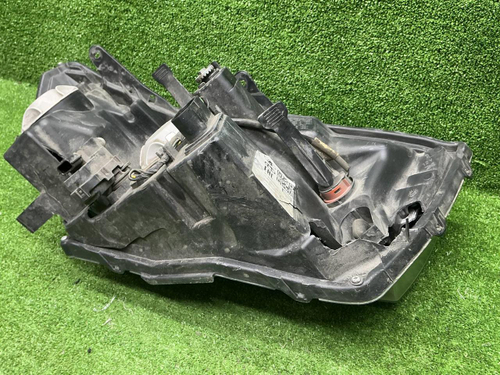 Фара левая Lada Vesta (2015-2022) галоген