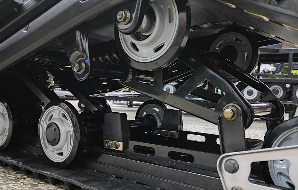 Снегоход ATAKI WD 200