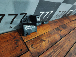 Кронштейн решетки радиатора Kia Sportage 5 (NQ5) 21-нв Б/У Оригинал 86358P1EA0