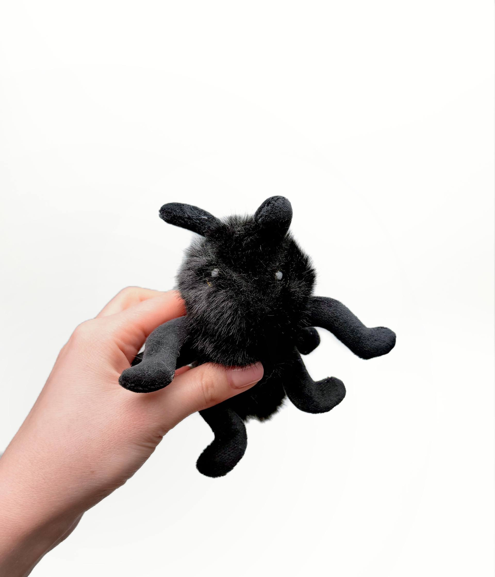 Брелоки "Муравьи" 14 - 15 см оптом