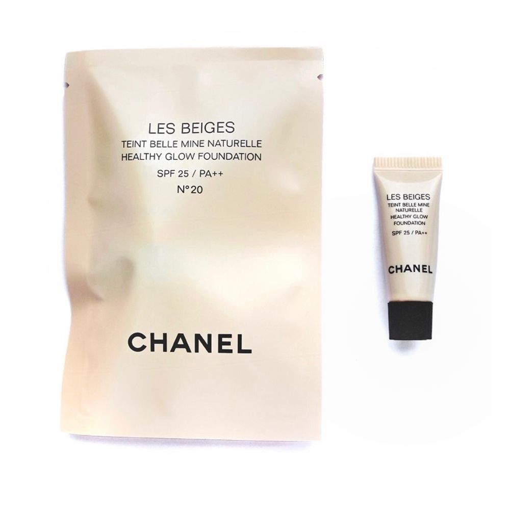 Упаковка тонального крема Les Beiges Chanel (10 оттенок - 12 шт)