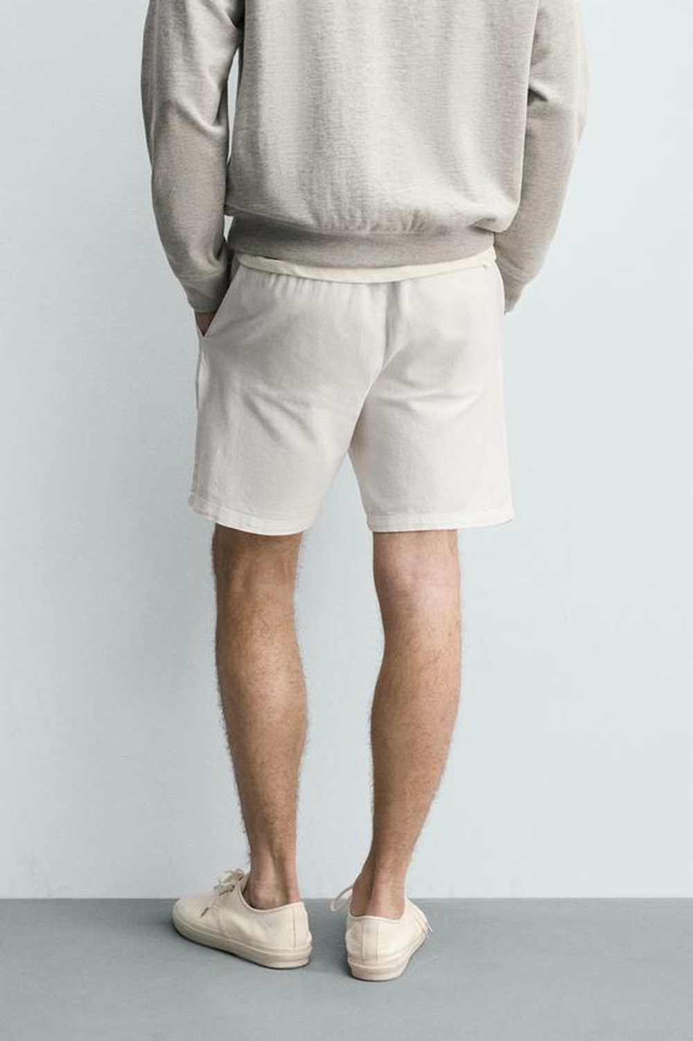 ZARA ШОРТЫ REGULAR FIT ИЗ РЕЛЬЕФНОЙ ТКАНИ, БЕЛЫЙ