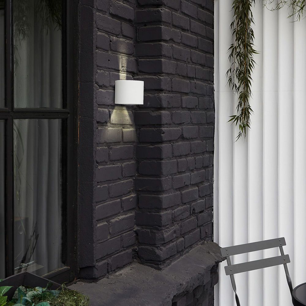 ULU-S56B-2x3W-3000K+4000K+6000K IP65 WHITE Светильник светодиодный уличный. Архитектурный накладной. С переключателем цвета свечения. Теплый3000K-Белый4000K-Дневной6000K. Корпус белый. TM Uniel