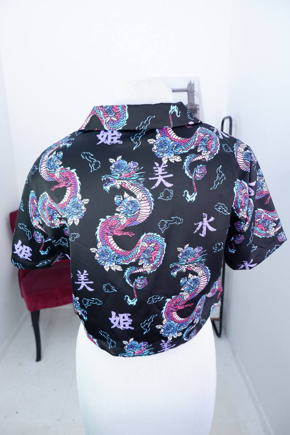 Жакет Твое с ярким принтом, маркировка М, визуально на 46 размер