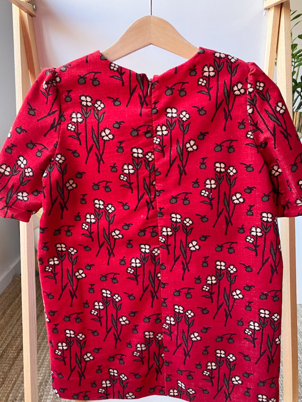 Новое вельветовое платье Bonpoint, 116