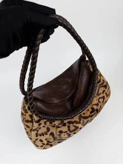 Сумка Valentino Garavani Leopard Pony Hair Leather Shoulder Bag Beige