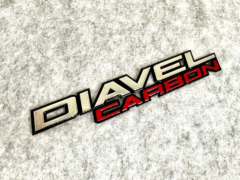 Ducati Эмблема Diavel Carbon 43815611A