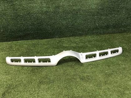 Накладка решетки радиатора Mercedes GLA X156 (2017-2020)