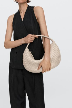 Massimo Dutti Плетеная кожаная сумка в форме полумесяца, кремовый