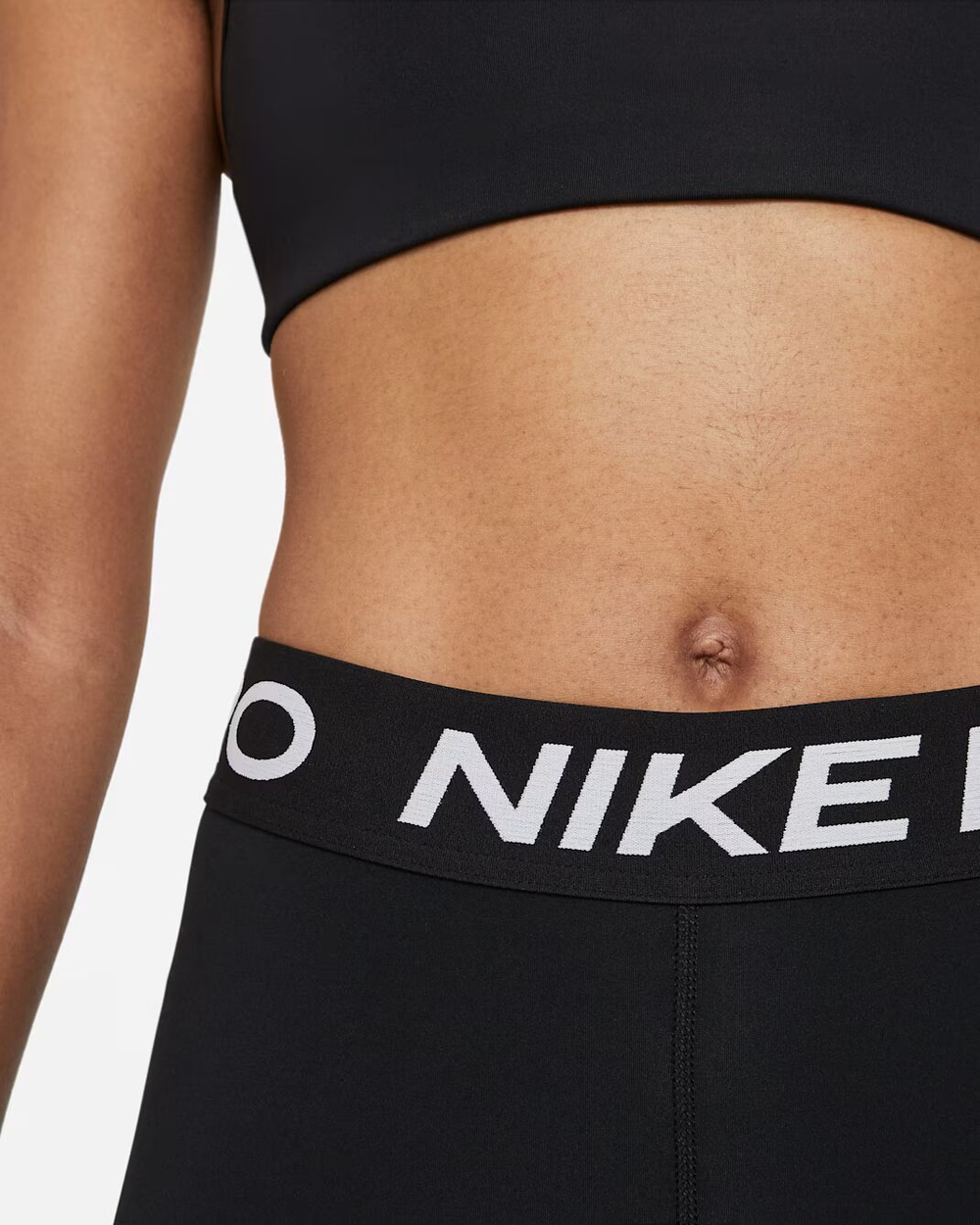 Nike Pro Женские укороченные леггинсы с вставками из сетки - NIKE