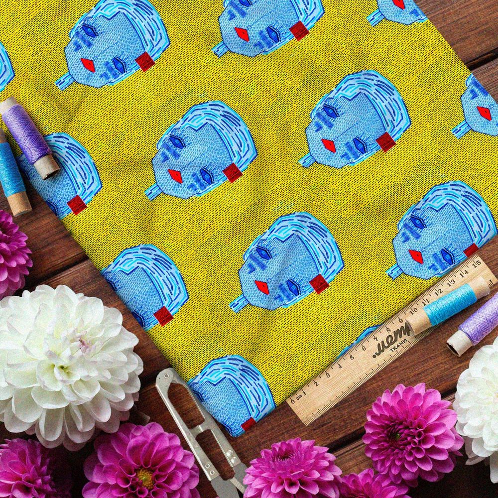 Ткань мембрана синие кукольные головы на жёлтом фоне