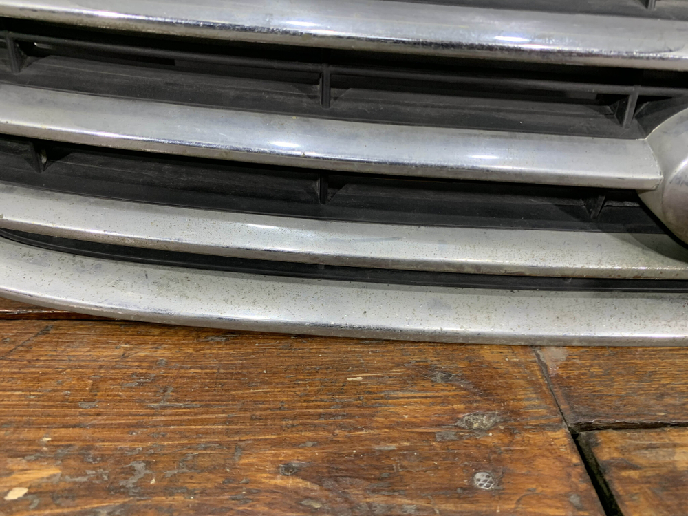 Решетка радиатора Ford Mondeo 4 06-10 Б/У Оригинал 1509302