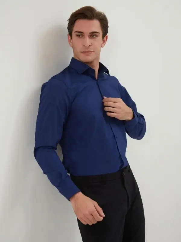 Рубашка приталенная SLIM FIT с длинным рукавом, темно-синяя