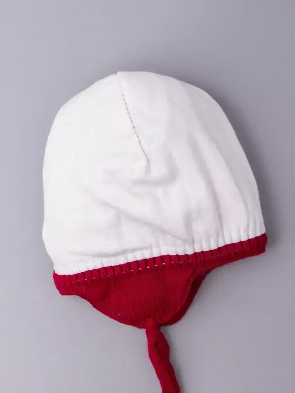 Шапка вязаная демисезонная для детей