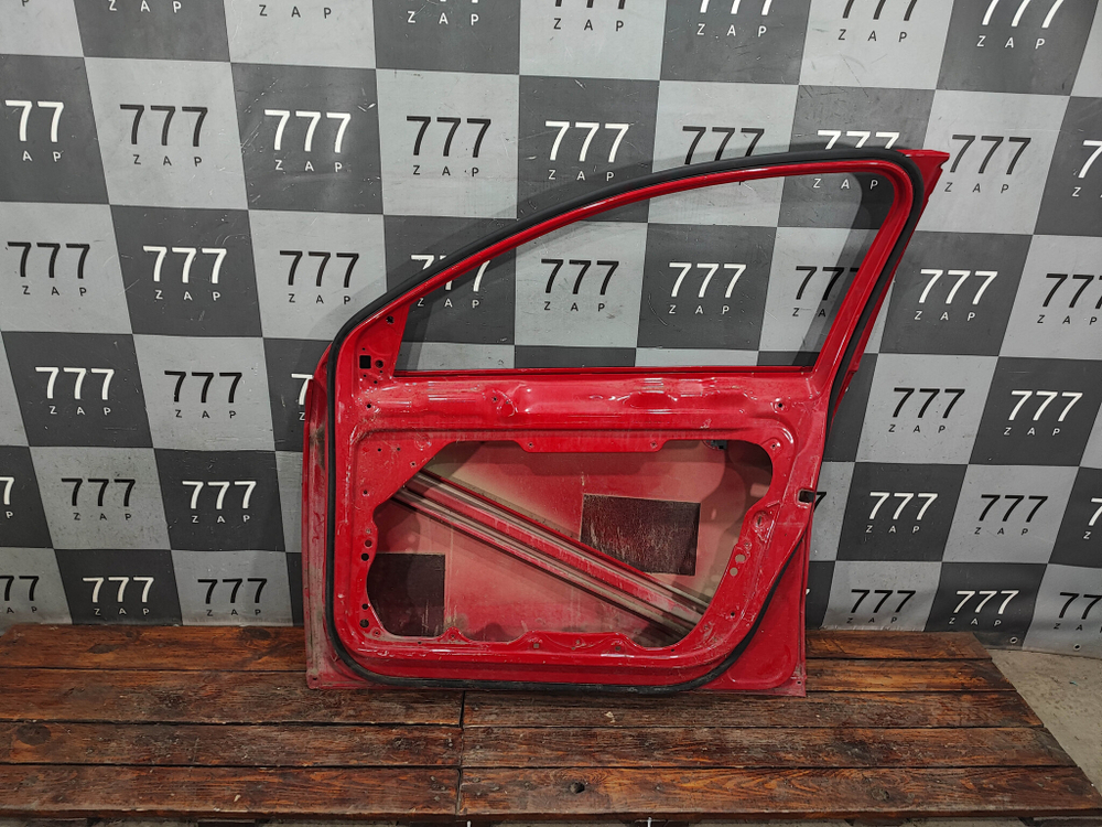 Дверь передняя правая Volkswagen Passat B7 11-15 Б/У Оригинал 3AA831056