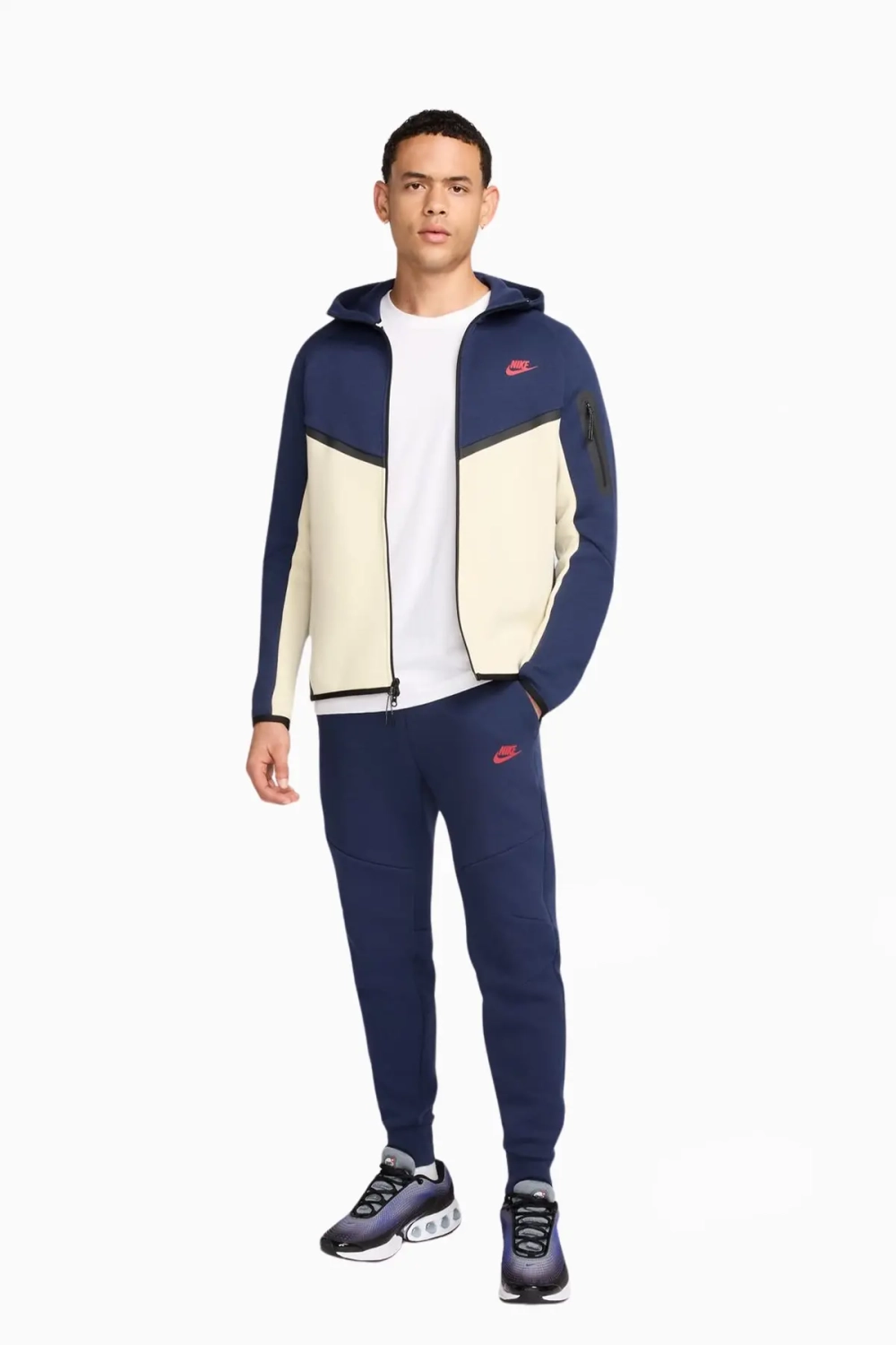 Кофта Nike Sportswear Tech Fleece Windrunner