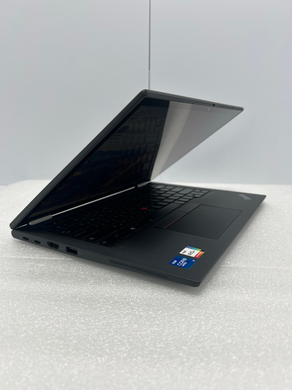 Ноутбук Lenovo ThinkPad X13 Gen 2 (20W8002RUS) 13.3"/Intel Core i5 1135G7/RAM 16GB/SSD 256GB/Intel Iris Xe Graphics/1920*1200/IPS/Windows 11/Подсветка кл-ры: LED/Чёрный. Состояние: C1