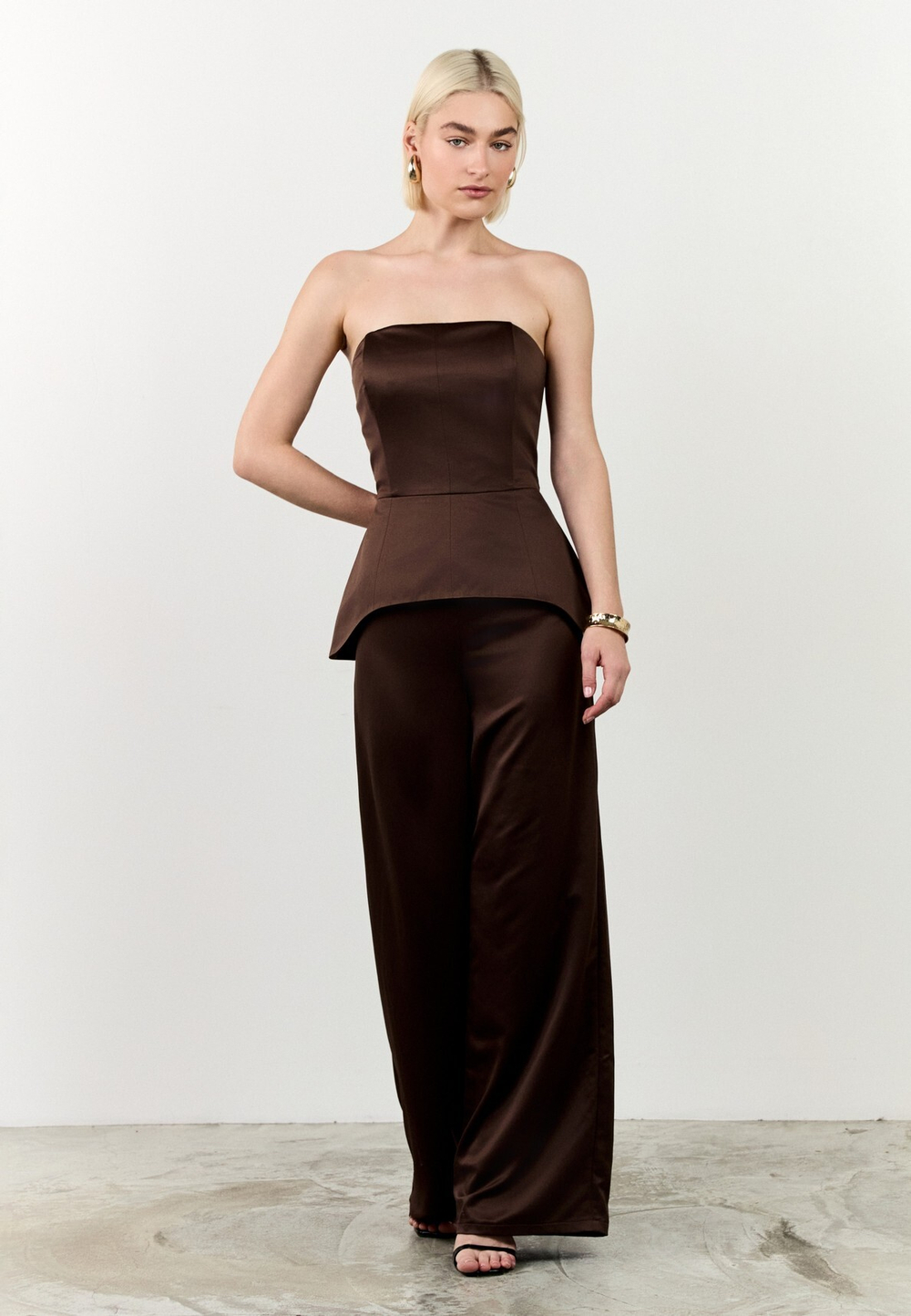 Топ-баска фигурный