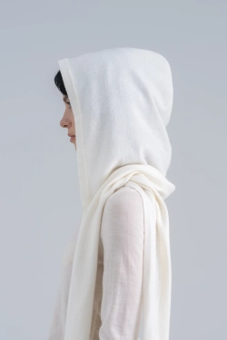 Капюшон из шерсти мериноса